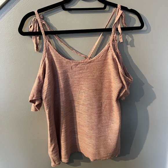 American Eagle Blush Shirt - Picture 2 of 5